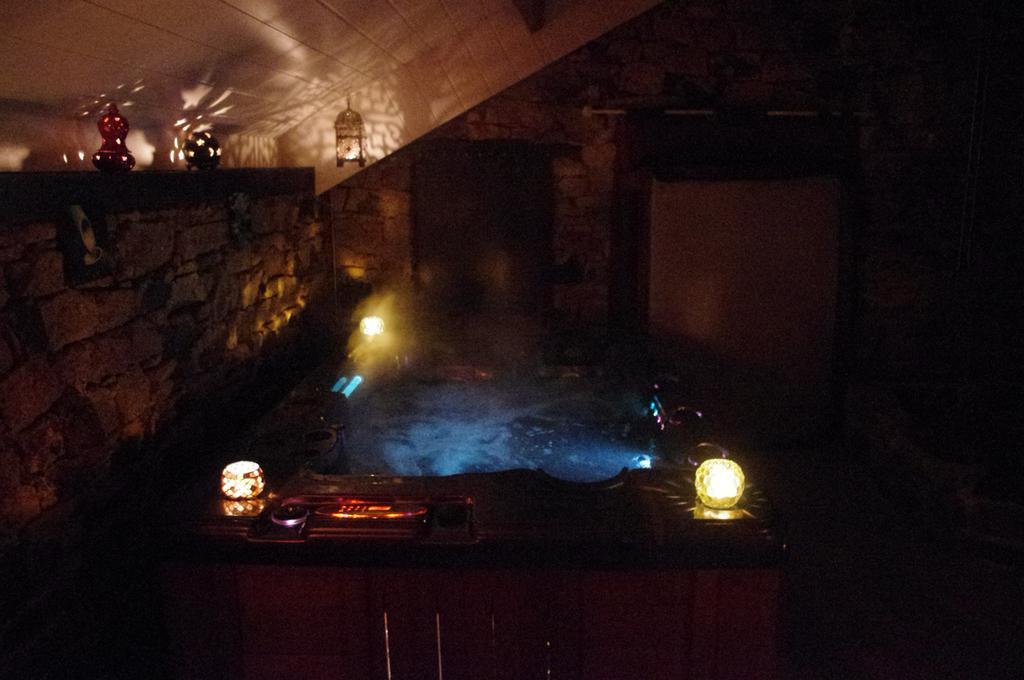 Le Domaine De Saint-Thomin Bed & Breakfast Nostang Luaran gambar