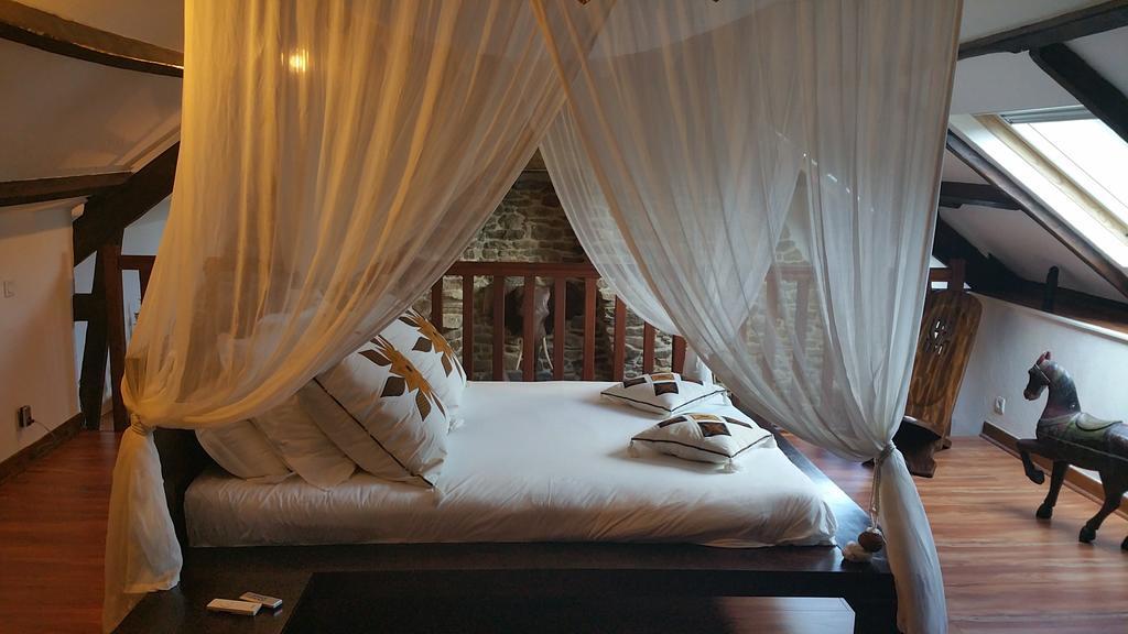 Le Domaine De Saint-Thomin Bed & Breakfast Nostang Luaran gambar